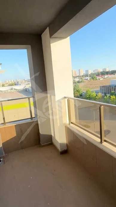 Продава се Двустаен апартамент в Бургас, Изгрев - 74 кв.м за 1332 €/кв.м - Снимка #3