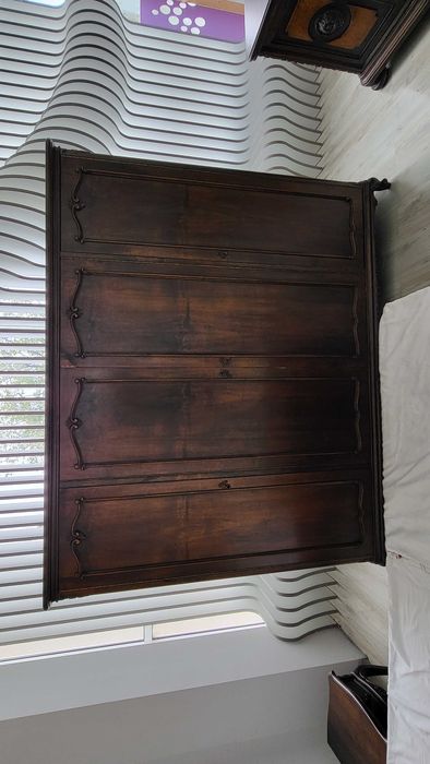 Mobila antica dormitor an 1920