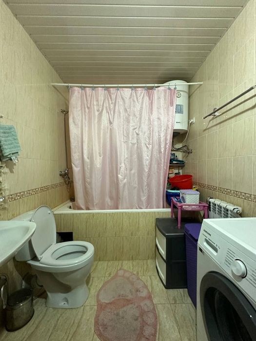 Hurafshon dom sotiladi