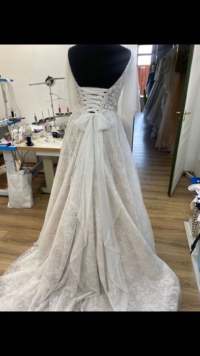 Rochie mireasa + voal