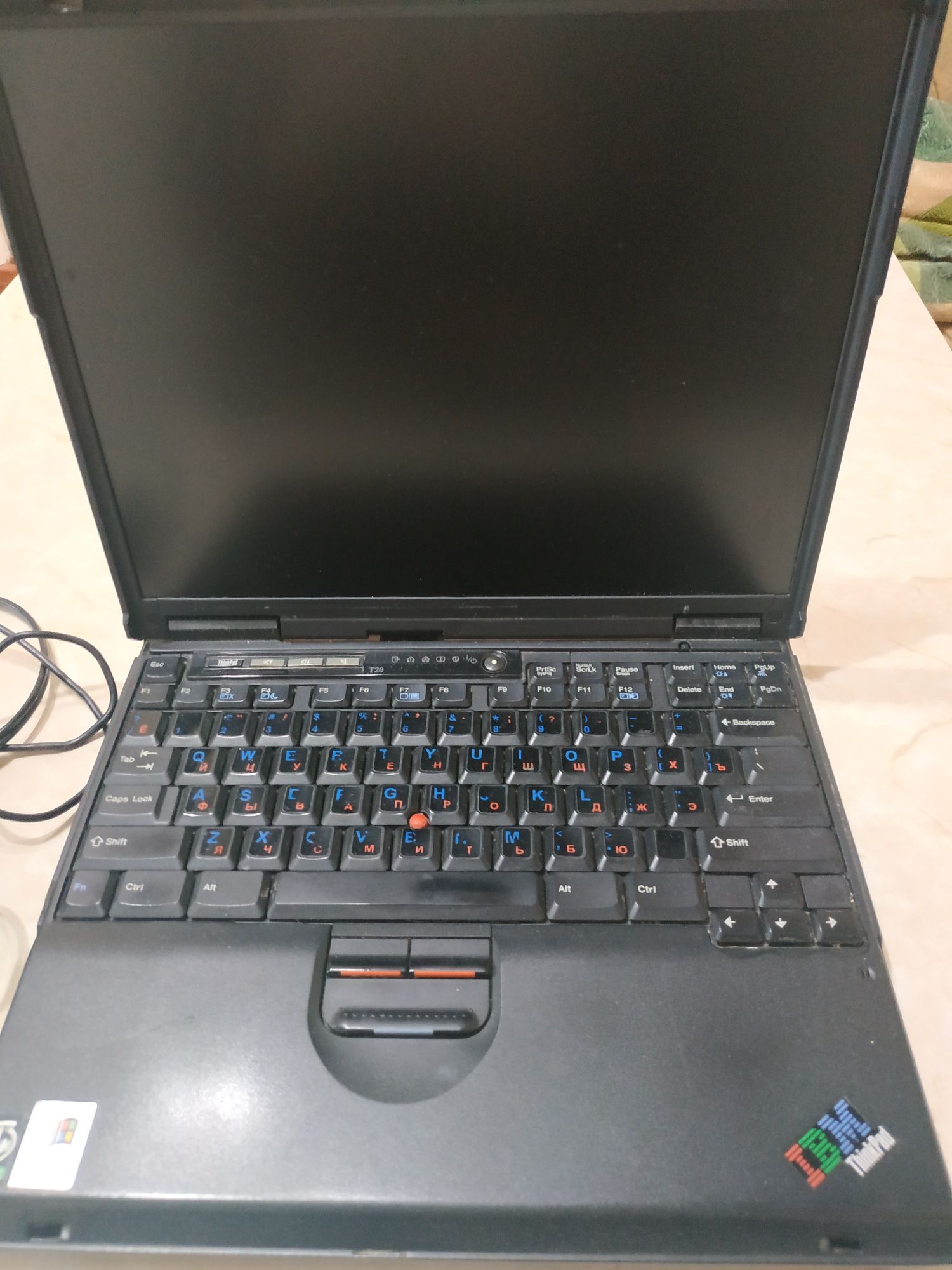 Продам ноутбук IBM ThinkPad T20