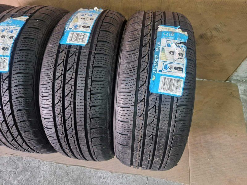 4 Tracmax R17 215/55
нови зимни гуми 
DOT3618