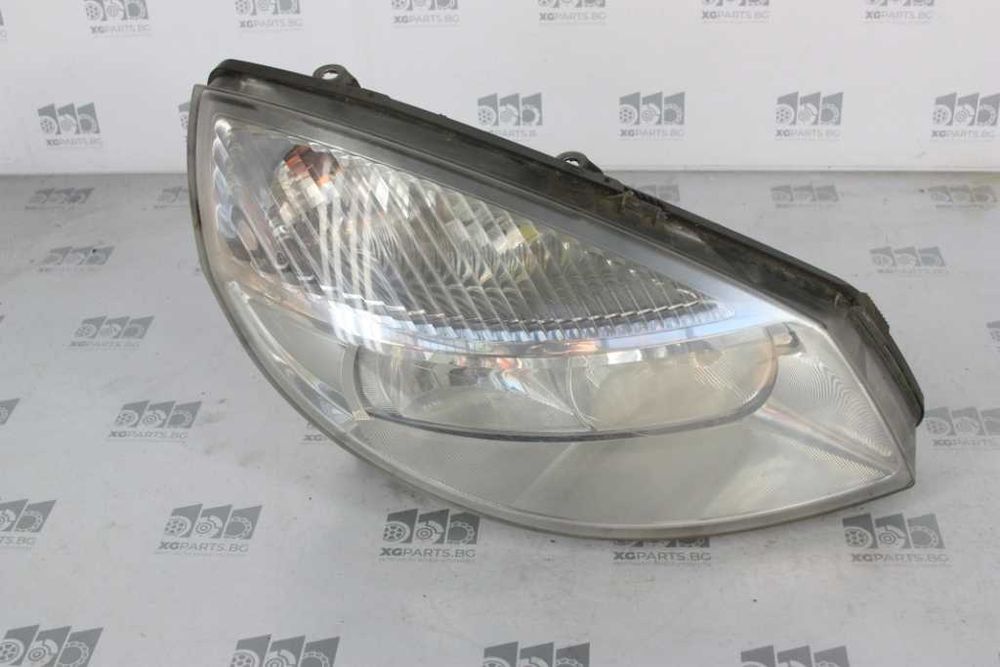 Десен Фар за Renault Megane Scenic II (2003-2009)