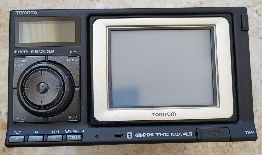 Radio CD cu navigație