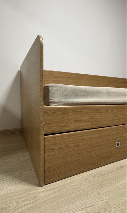 Pat de o persoana extensibil