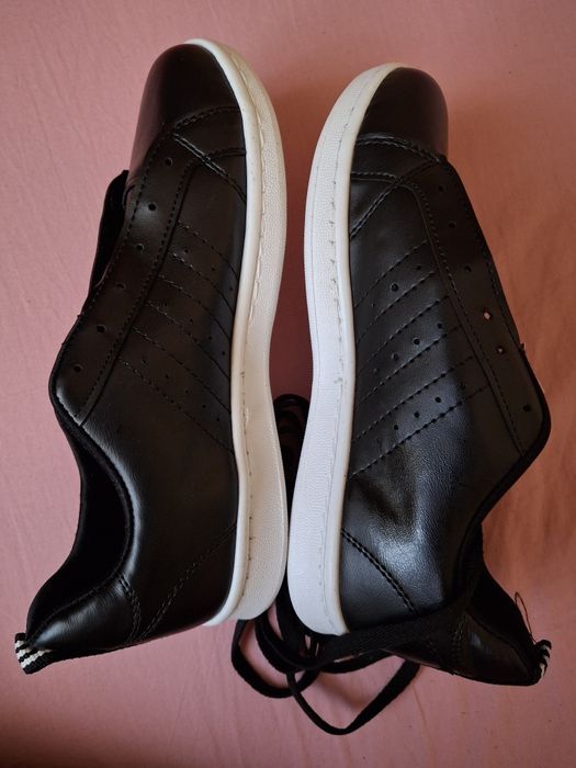 Adidasi Noi Unisex  ( Adidas)