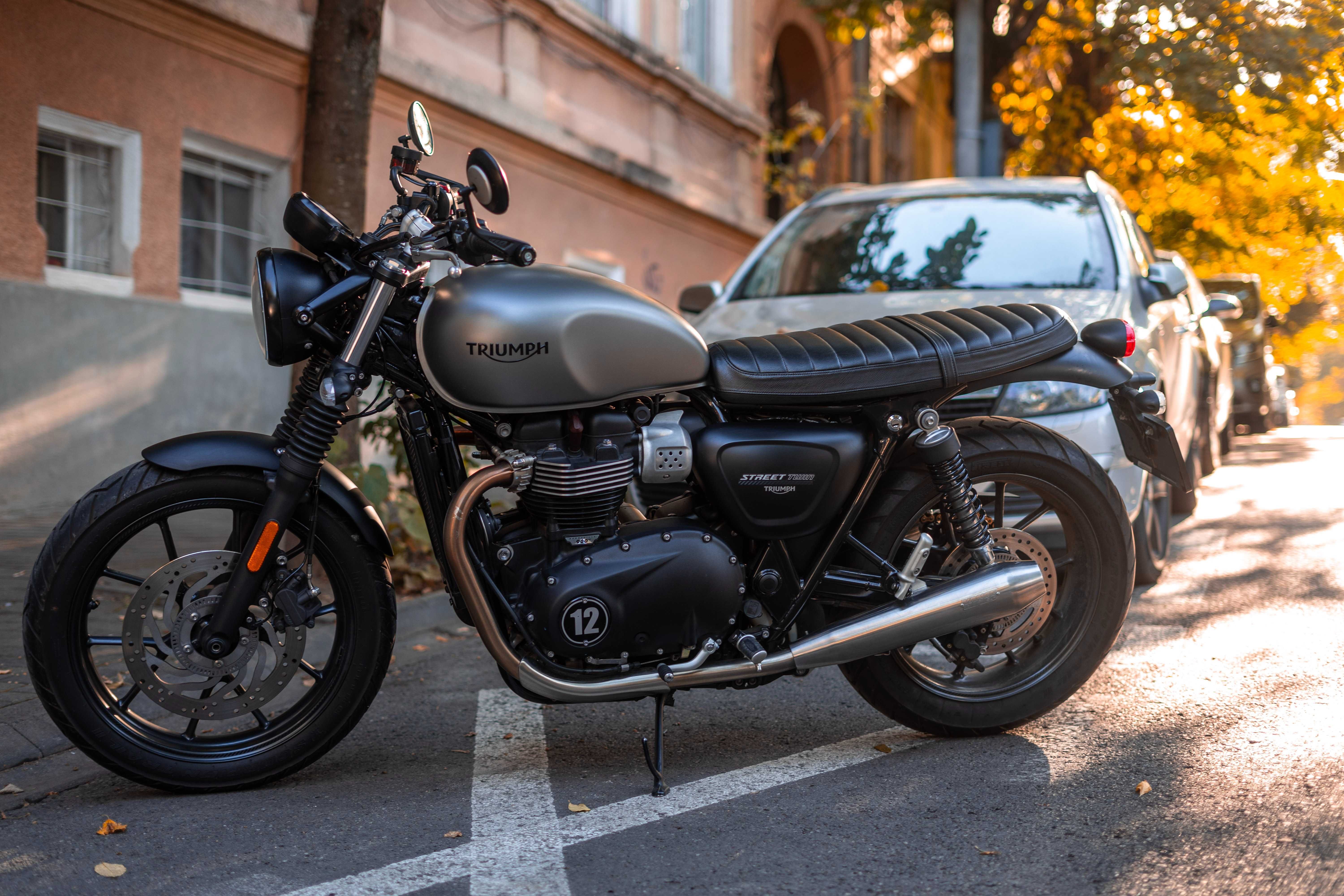 Triumph Street Twin 900 (bonneville) Cafe racer