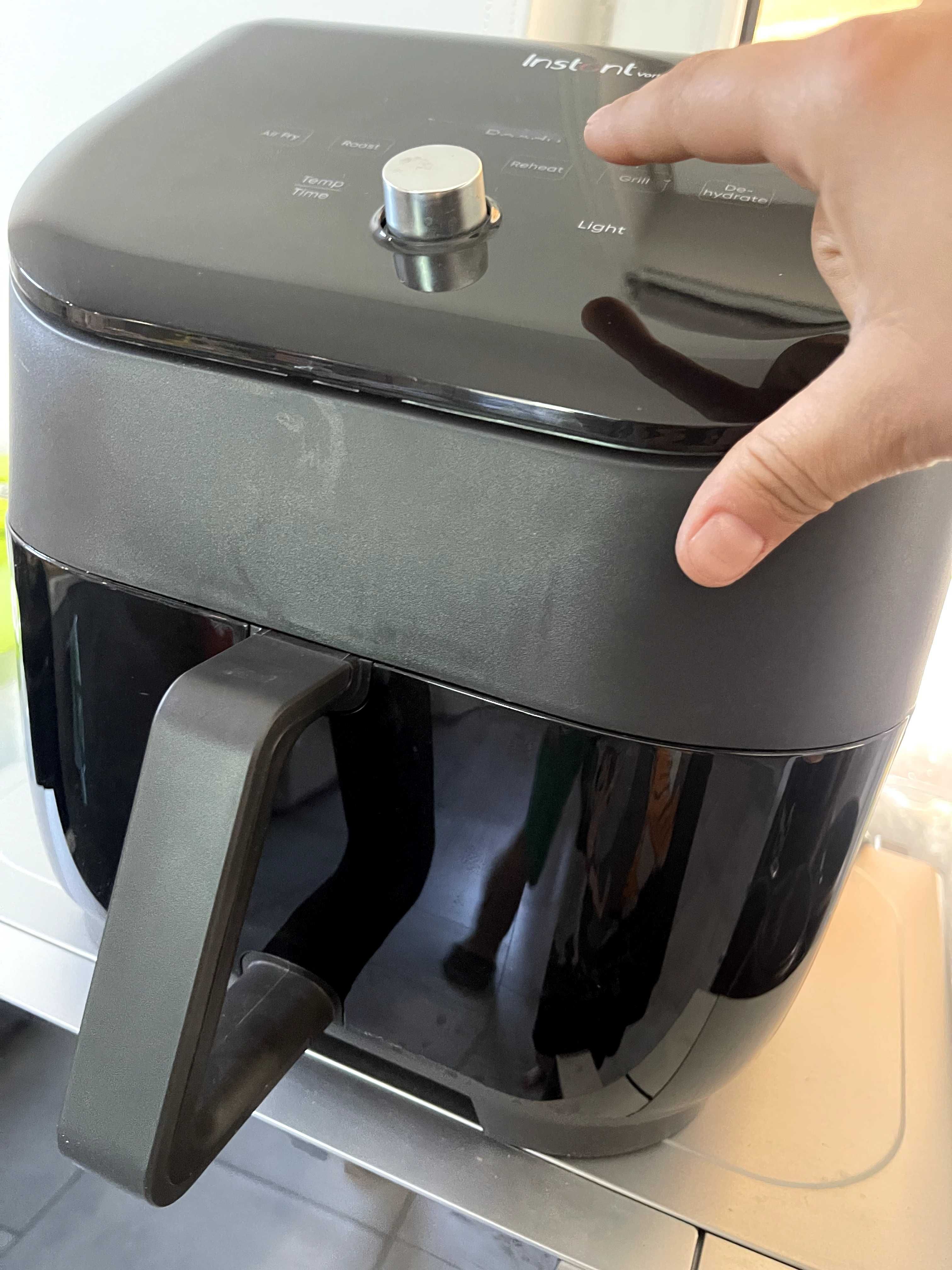 Air Fryer Instant Vortex Plus