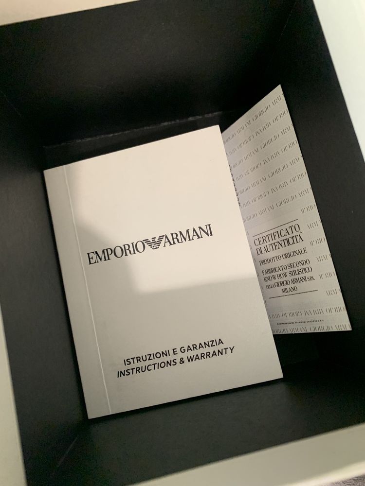 Часовник Emporio Armani