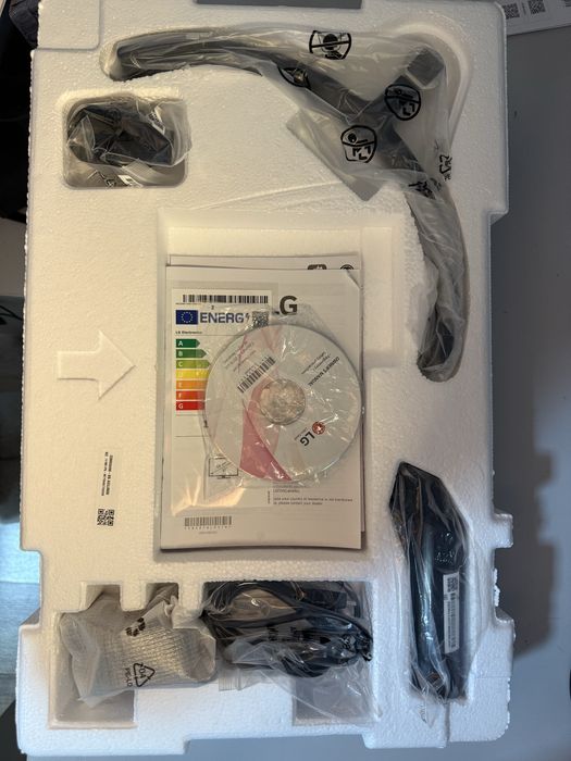 Монитор LG 22MK600M-B