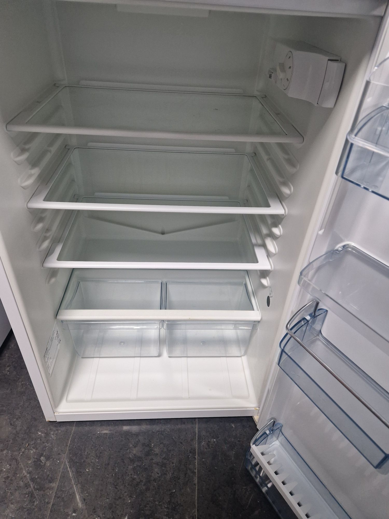 Хладилник с горна Камера Gorenje A++ 121 см