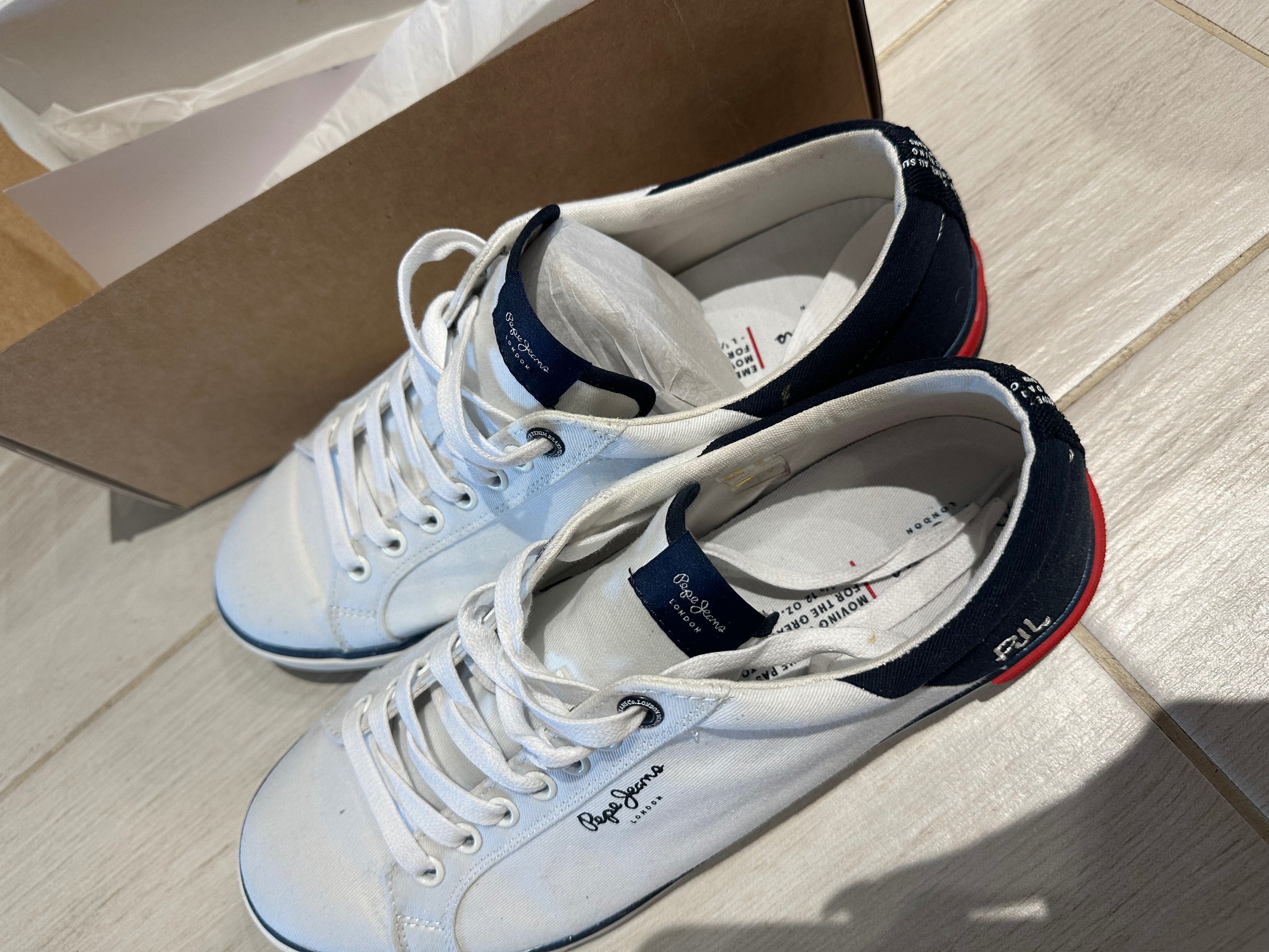 Нови кецове Pepe Jeans 44