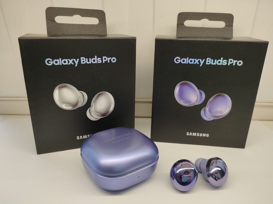 Беспроводные наушники Galaxy Buds