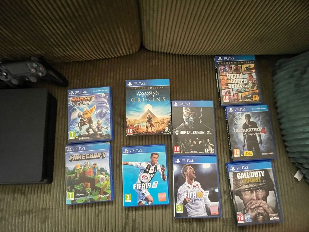 Vand PS 4 slim 1TB
