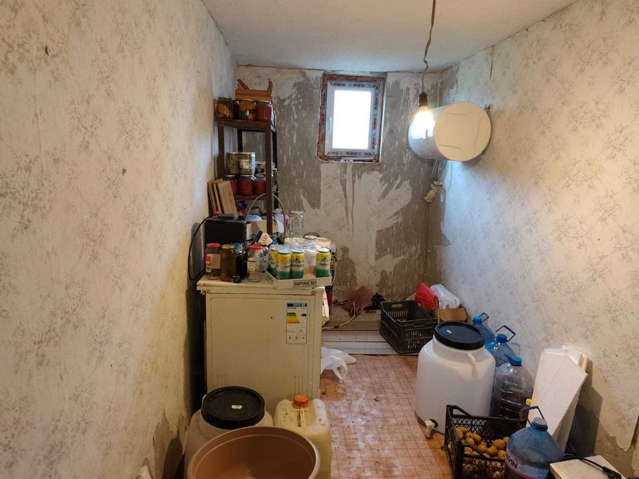 Едноетажна къща, кв. Въбел