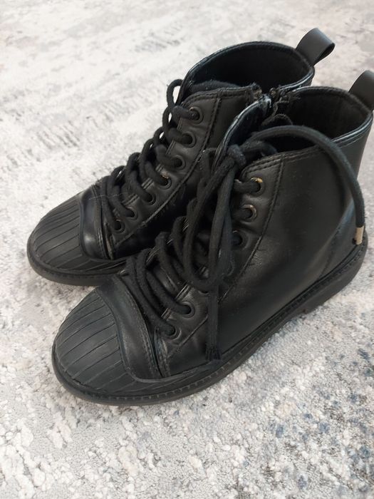 Ghete Zara mărimea 33