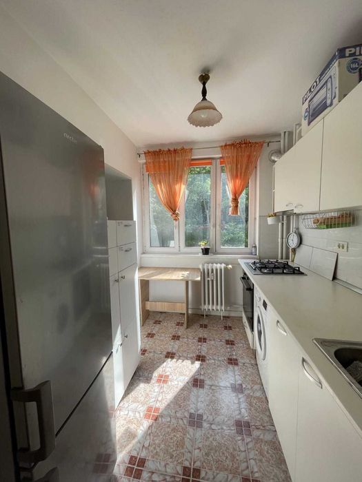 Apartament 48.98 mp Ploiesti, Str. Andrei Muresanu, nr. 70, etajul 1.