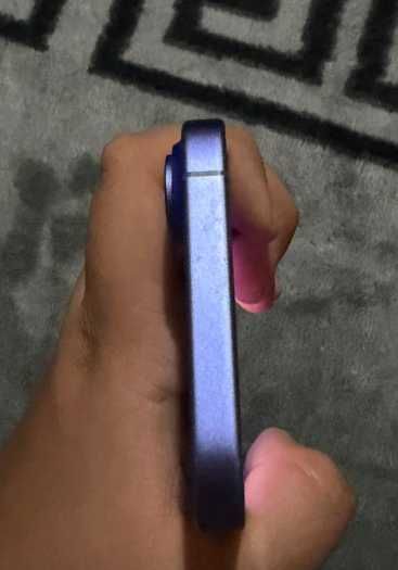 Vand iphone 16 Albastru