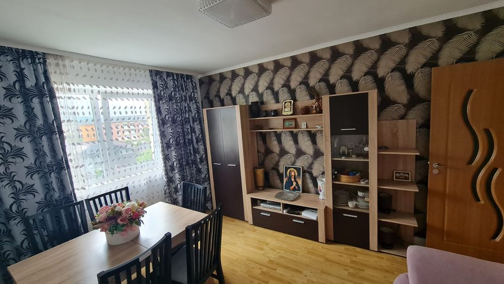 Vând apartament cu 2 camere