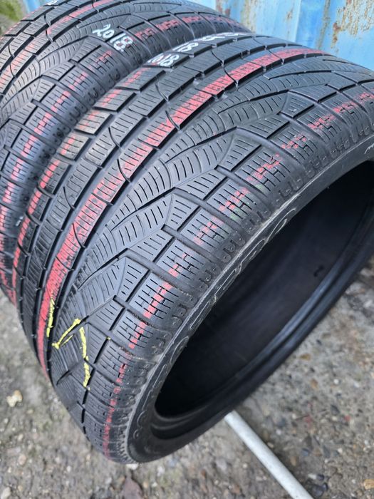 Anvelope Iarnă 245.35.18 Pirelli Runflet An 2018