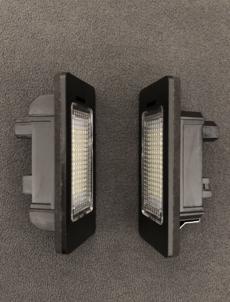 Set lampa iluminat numar inmatriculare led Bmw Seria 3 5 X1 X5 X6 E90