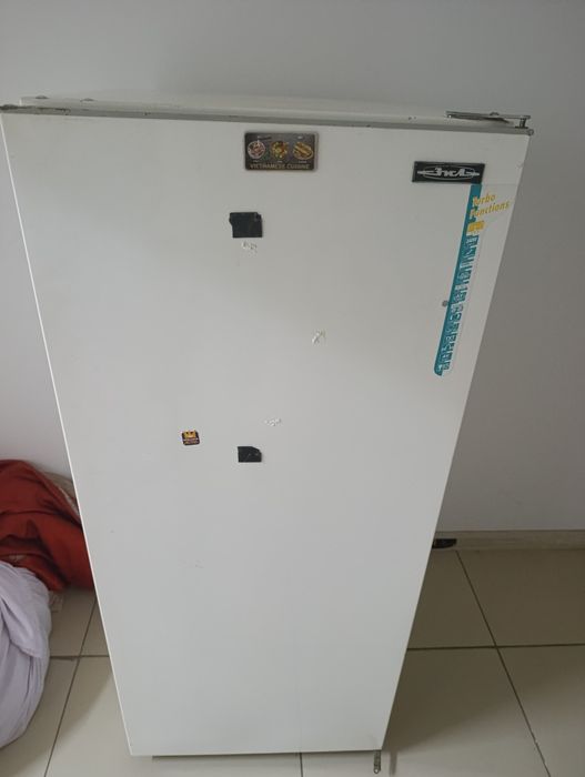 Продам холодильник, рабочий