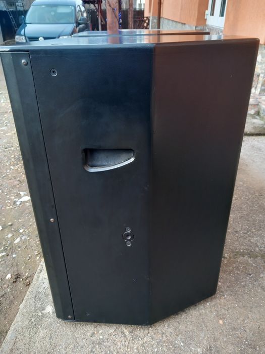 Vand boxe pasive rcf acustica 5215L schimb cu fbt haimax60  sau cu dyn