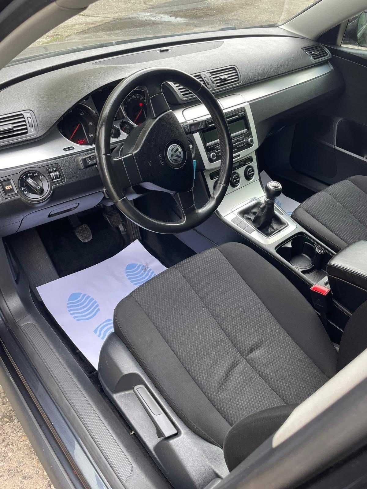 Vând Volkswagen Passat 2.0 TDI 4x4