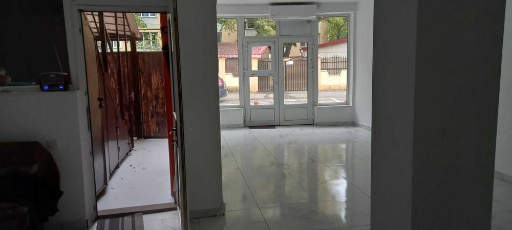 casă P+1+M Piața Progresul