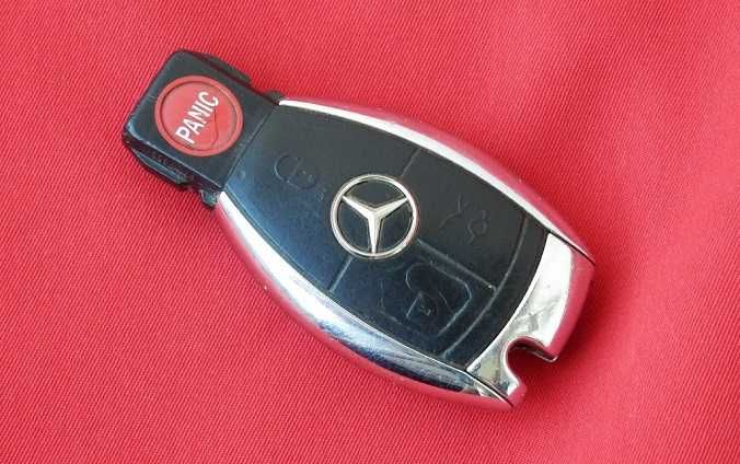 Mercedes-Benz W164 W166 Connect Me Adapter Retrofit Bluetooth