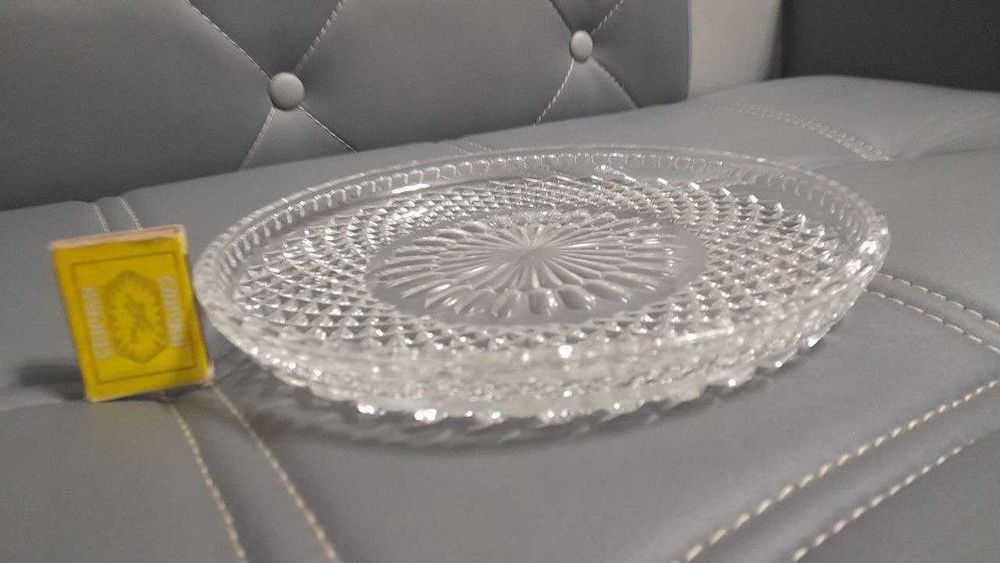 Продам вазу — элегантное украшение вашего дома!