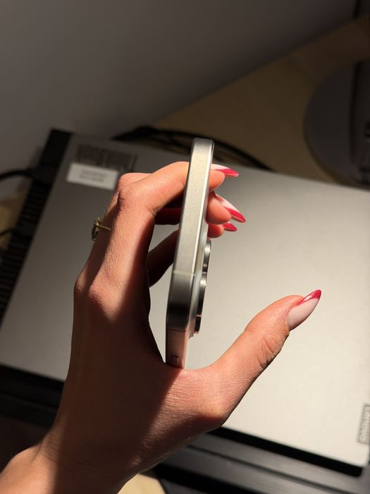iPhone 15 Pro Max 256 GB Natural Titanium fara defecte