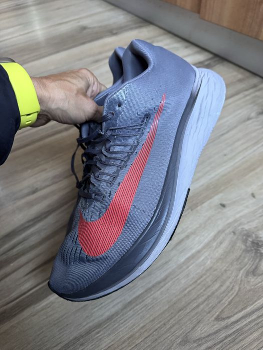 Оригинални мъжки маратонки NIKE ZOOM FLY ! 45,5 н
