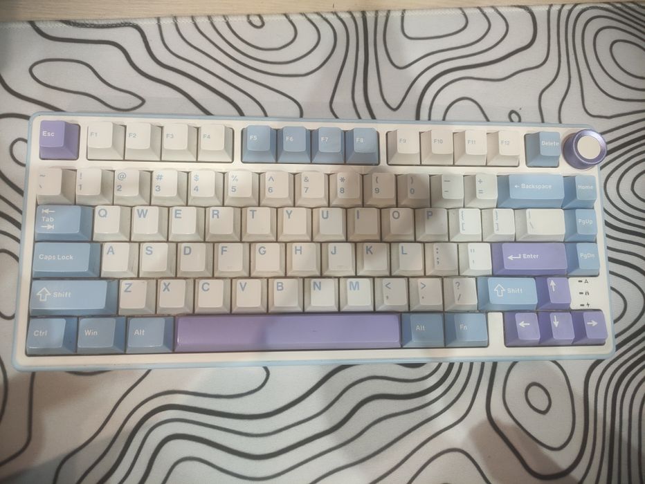 Механическая клавиатура Royal kludge rk R75