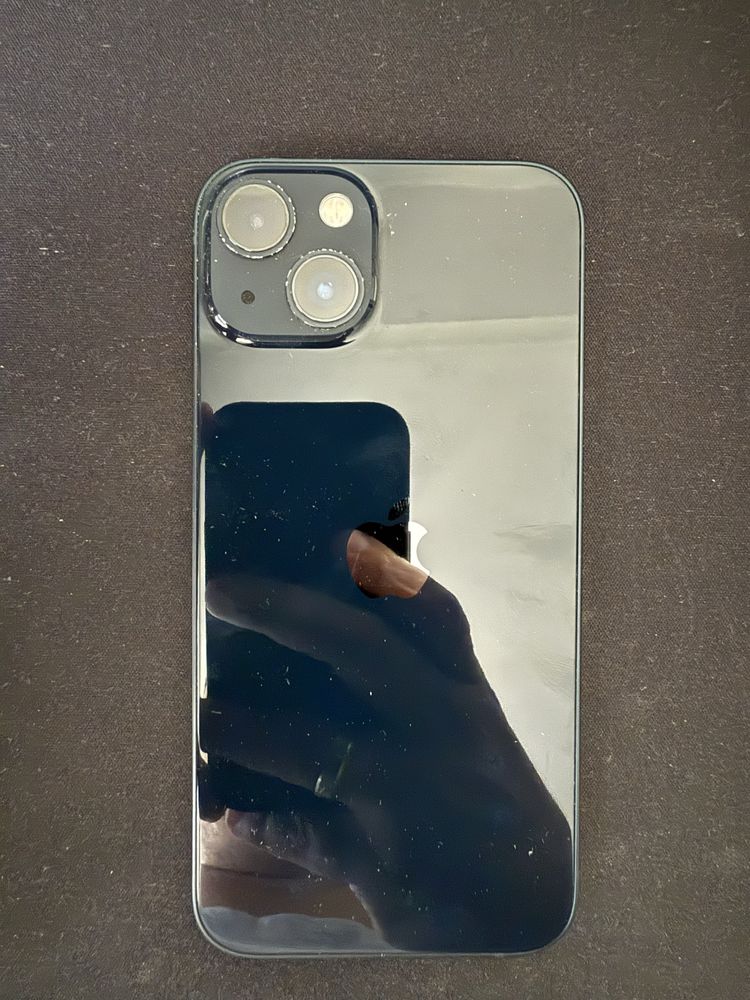 iPhone 13, 128 gb + 2 case + 10 screen protectors