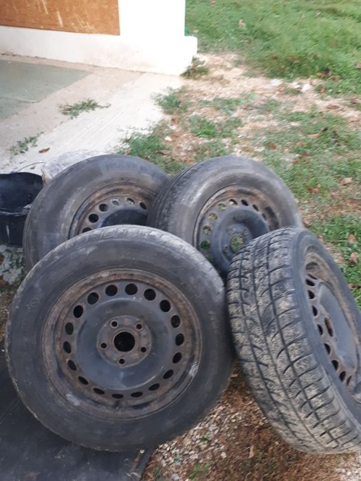 Jenti cu anvelope golf