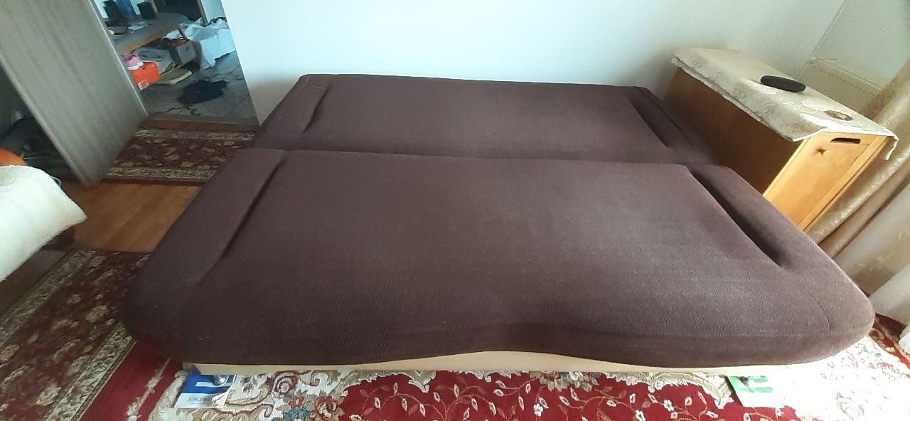 Canapea extensibila