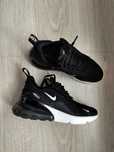 Дамски маратонки air max.
