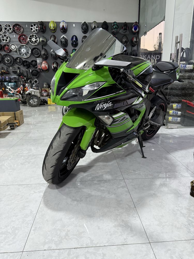 Moto kawasaki