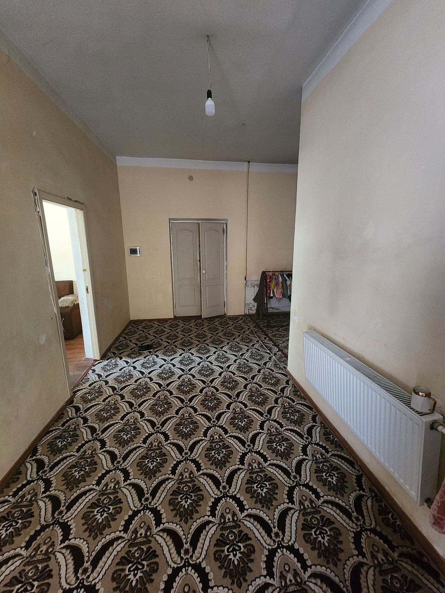 ZUDLIK BILAN 6 sotixli KOTTEJj sotiladi