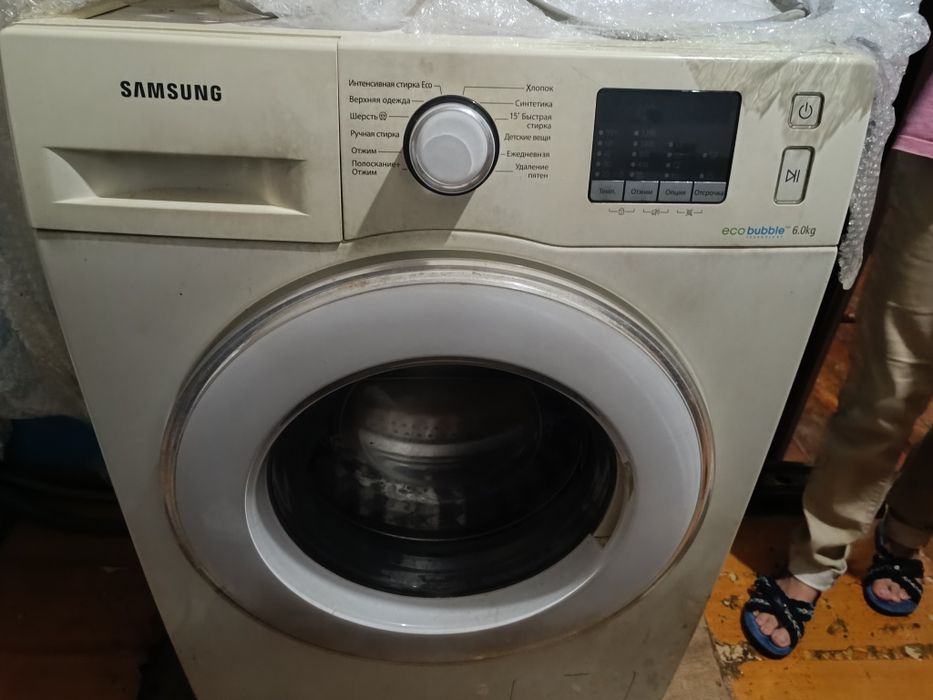 Стиральная машина б/у .