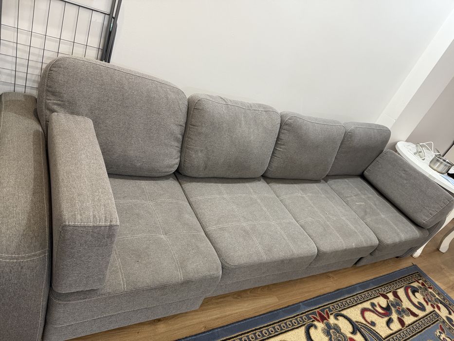 Диван даром