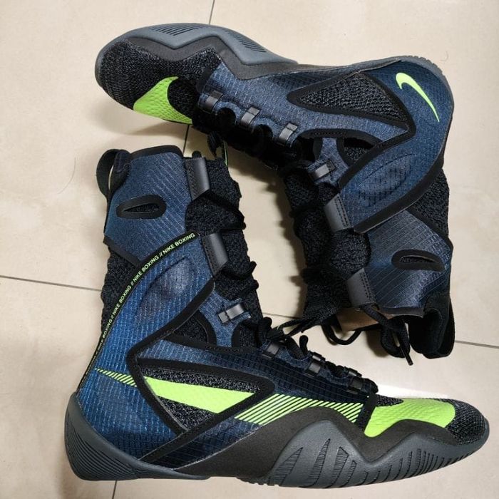 Ghete box hyperko 2 ,mănuși box,compleuri roșu și albastru,proteze