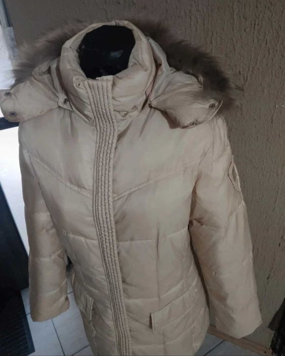 Jachetă/ Geacă groasă cu glugă