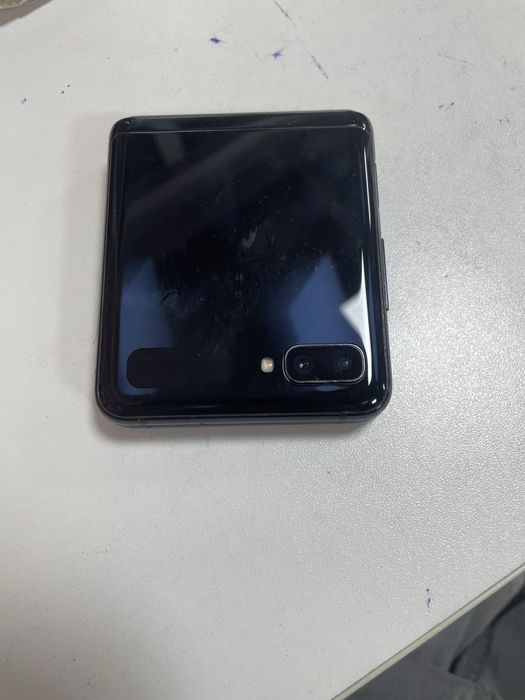 Samsung z flip 2