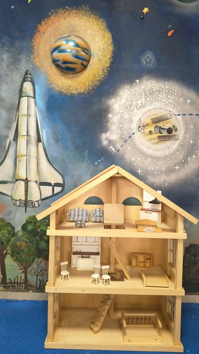 Немска дървена къщичка за кукли