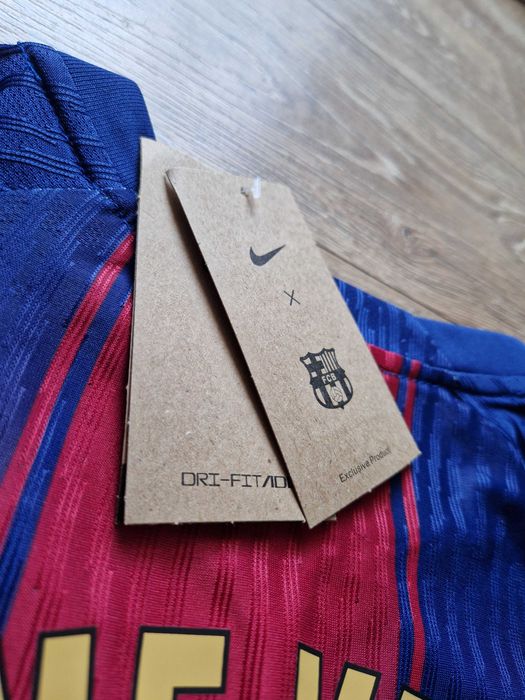 Tricou fotbal BARCELONA Lamine Yamal 25/26 PLAYER VERSION