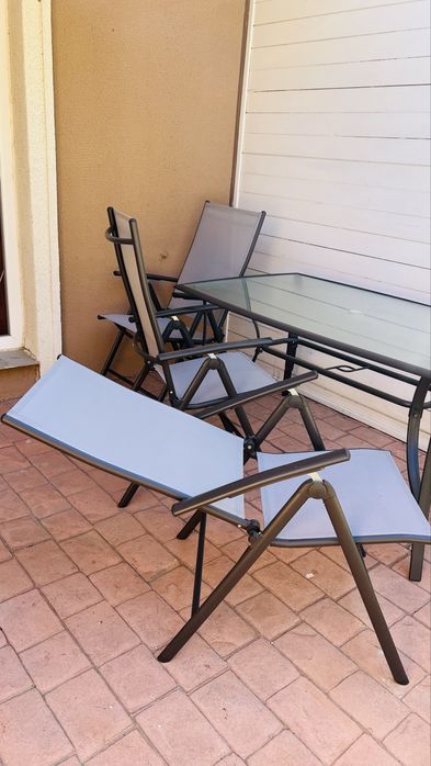 Mobilier de gradina- masa sticla + 4 scaune