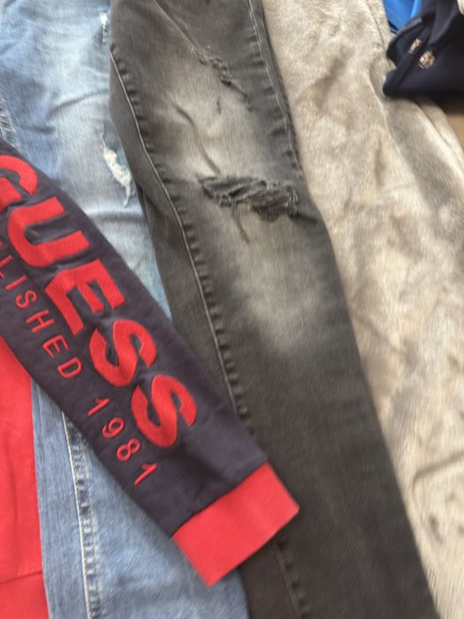 Блуза GUESS и дънки 10 години