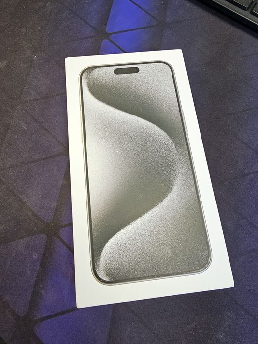 Iphone 15 pro max, white titanium